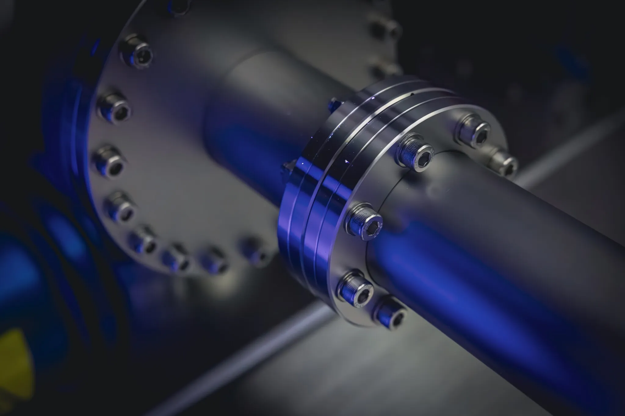 Detailaufnahme eines Vakuumsystems für die Analytik